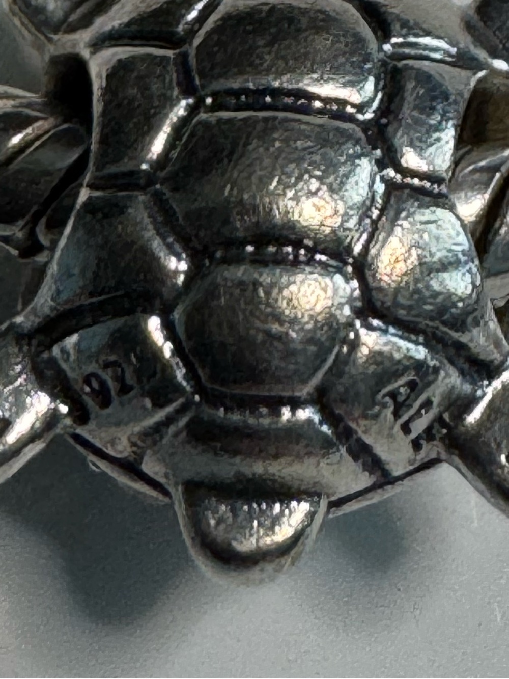 Authentic Pandora Pavé Sea Turtle Charm 791538CZ Retired - Picture 3 of 3